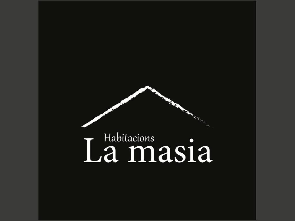 Hostal La Masia Манреса Экстерьер фото